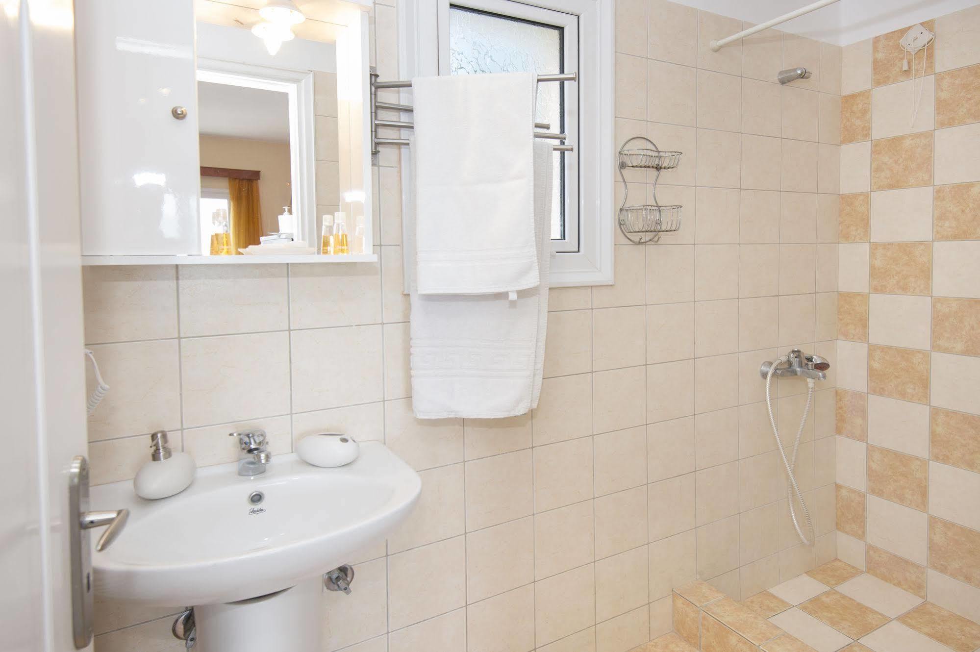 Panorama Hotel Platána Zewnętrze zdjęcie